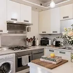 Ca De Sbiess Apartment